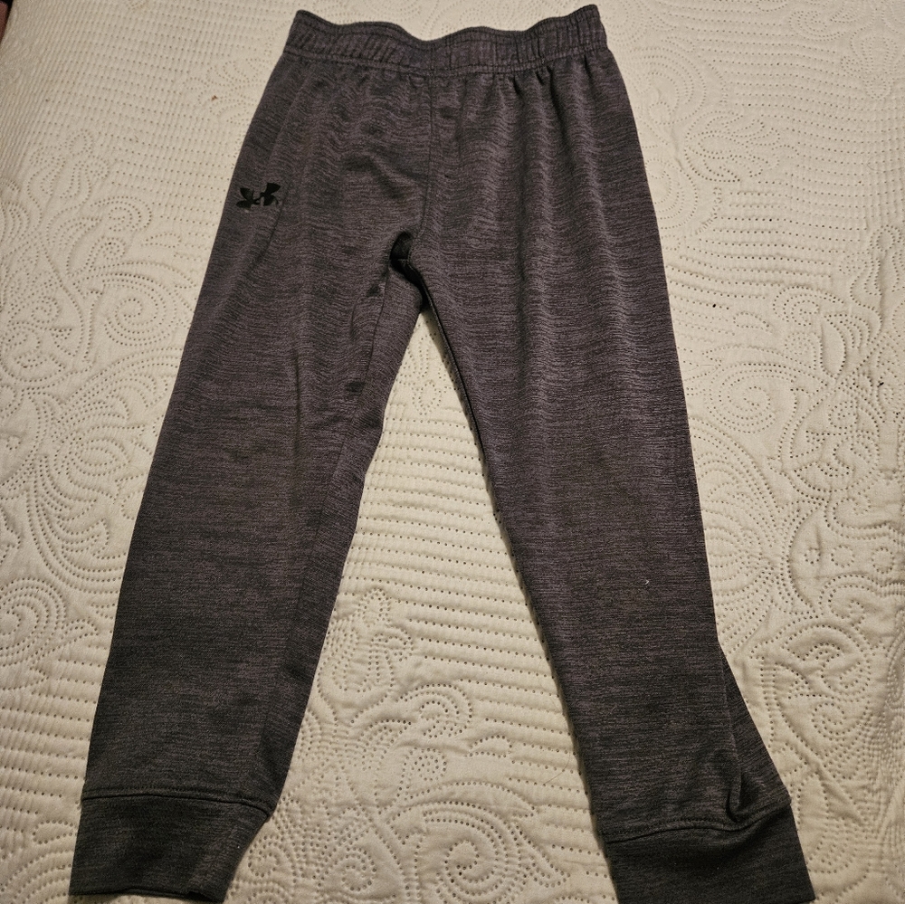 Under Armour Grey Athletic Pants Boys Size 5